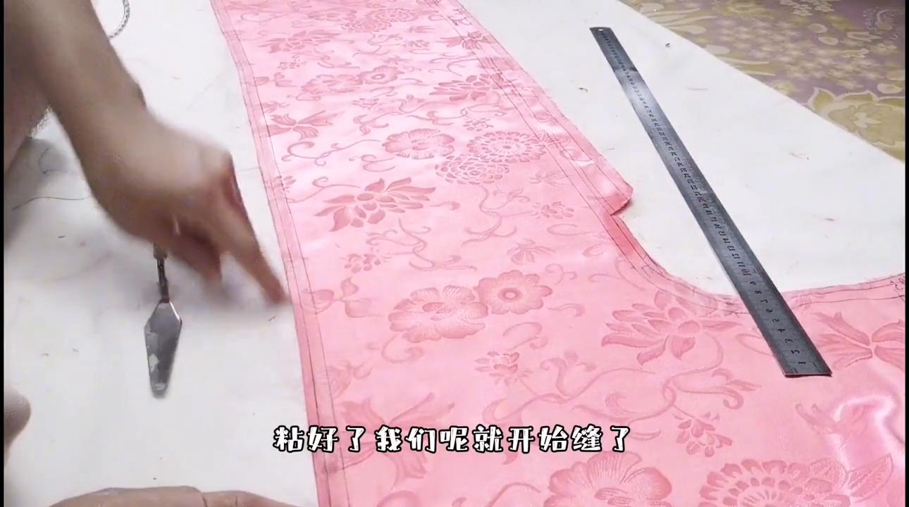 旗袍后期教程,旗袍全开偏襟的缝制方法视频