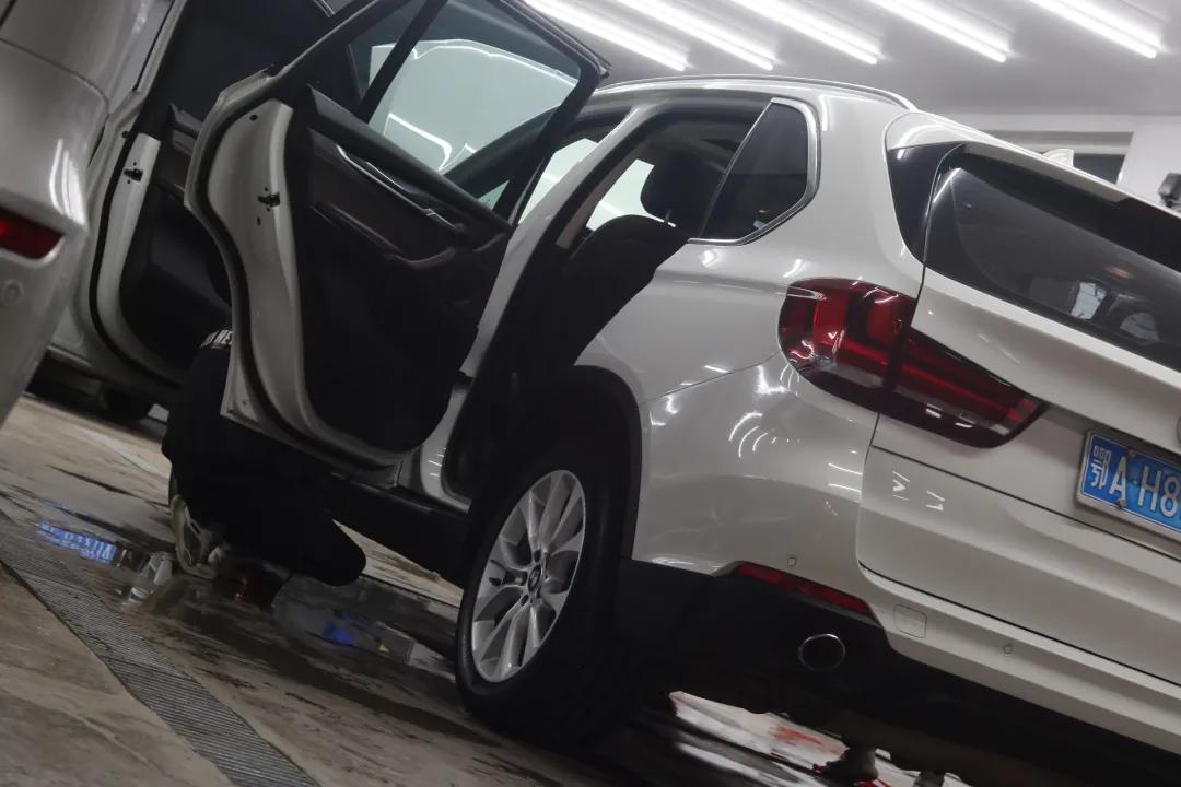 宝马x5翻新全过程,宝马x5老车翻新重庆渝北