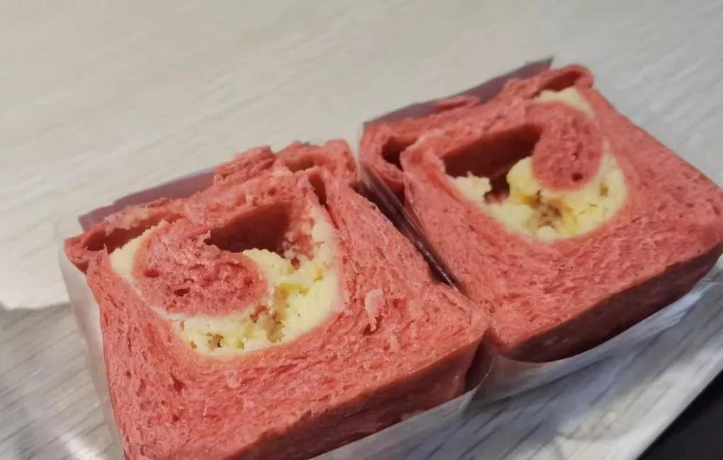 特别爱吃面包是什么原因,特别爱吃面包是什么体验