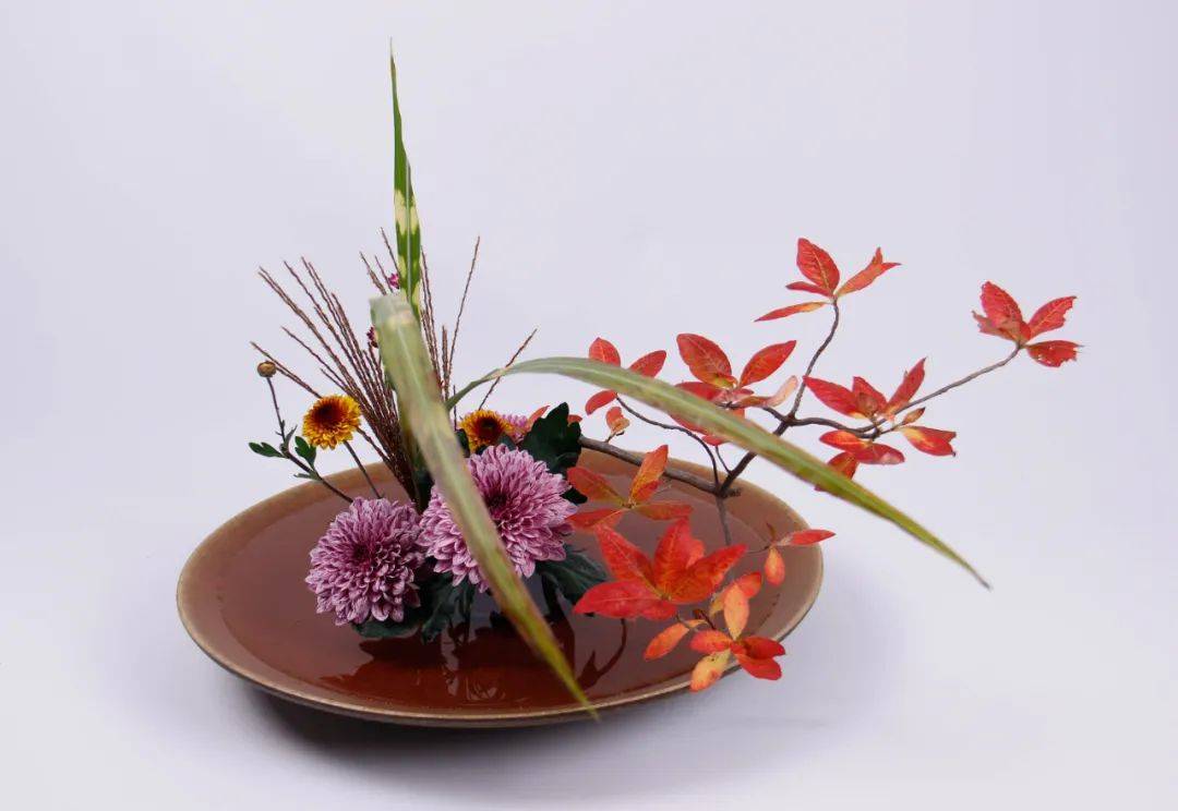 日式插花技法,日式插花的特色及技巧