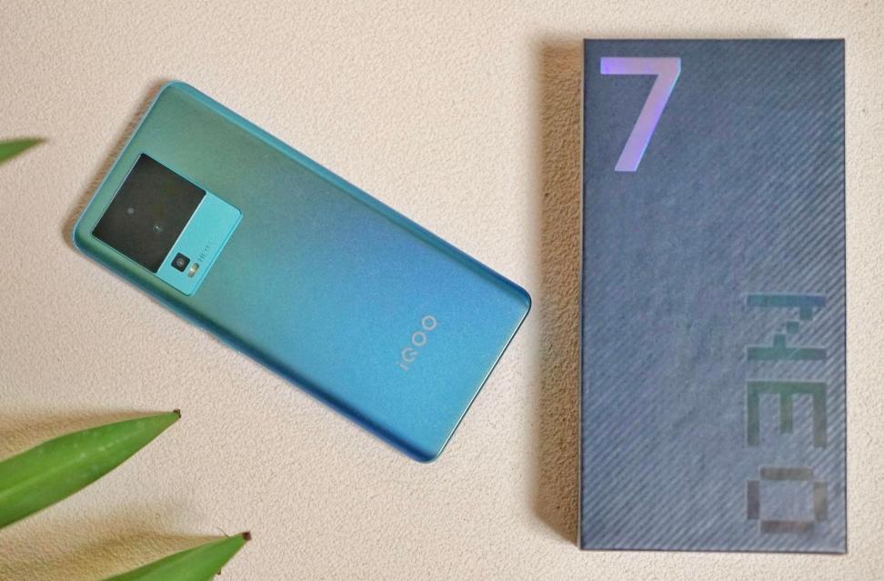 买手机有没有必要买高端机,不着急买手机2019年买这几款