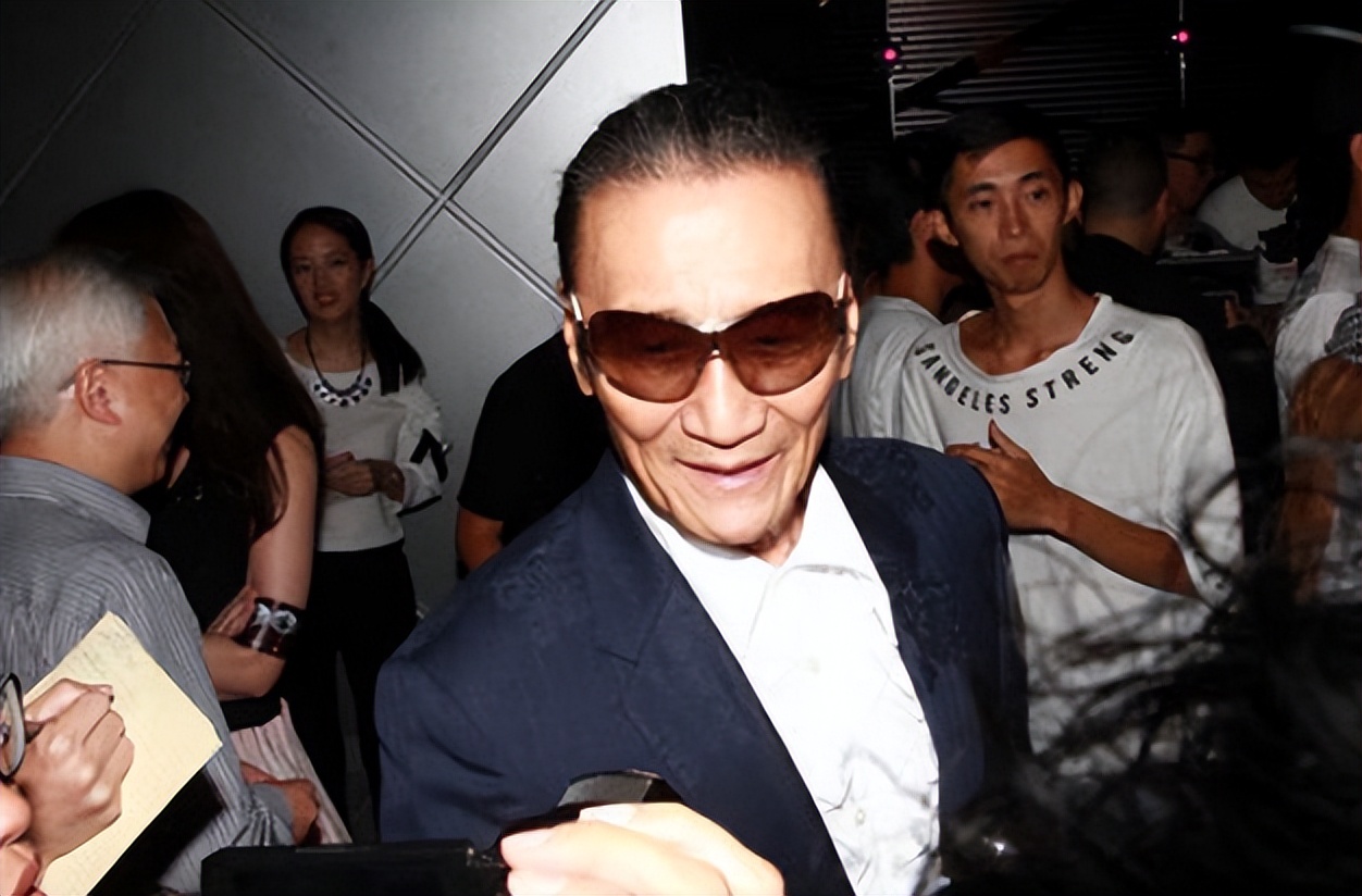 谢贤给了coco多少钱分手费,coco谢贤分手后怎样了