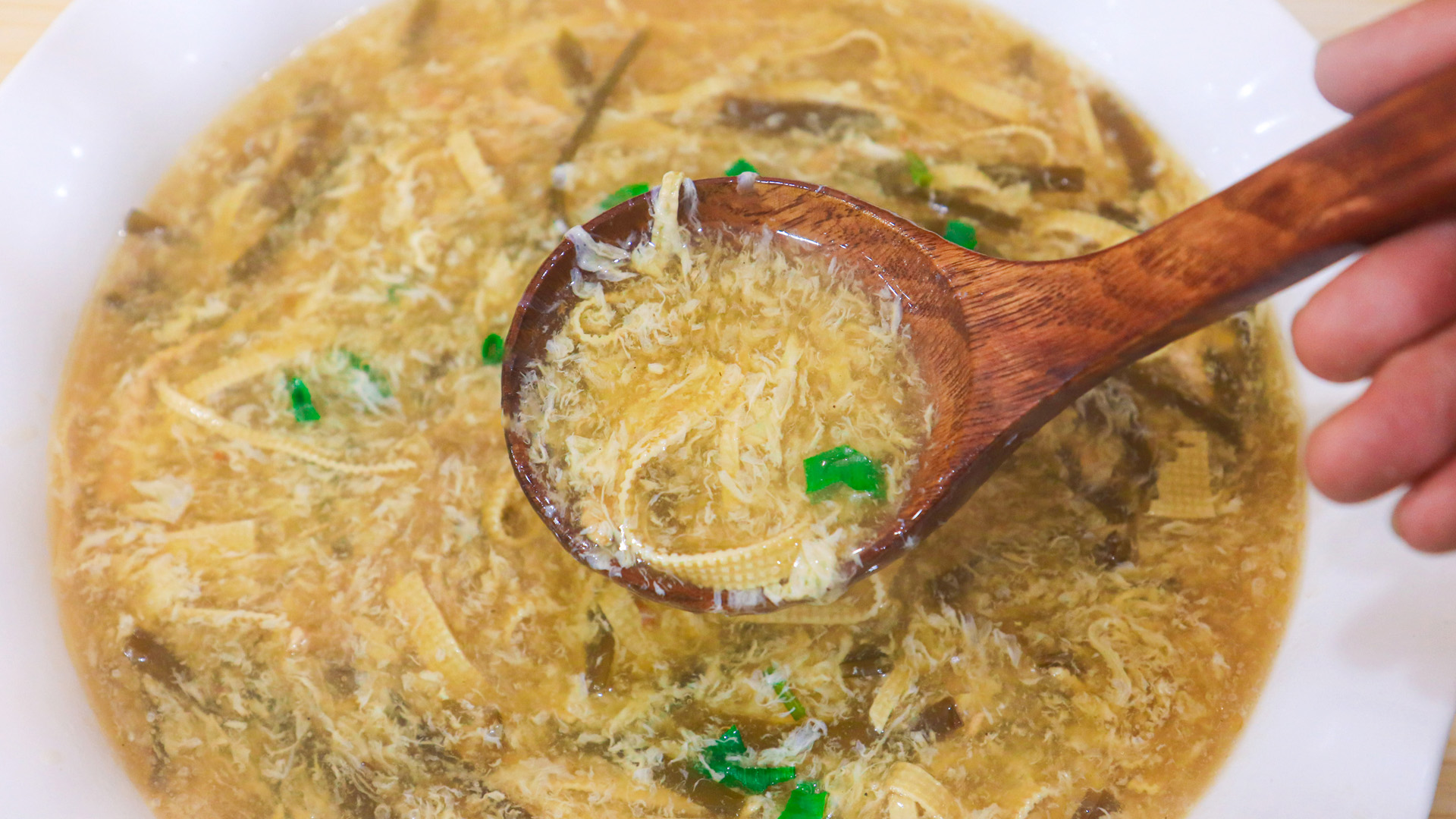 儿童锌过高症状吃什么食物补得快,孩子锌偏高平时可以吃什么