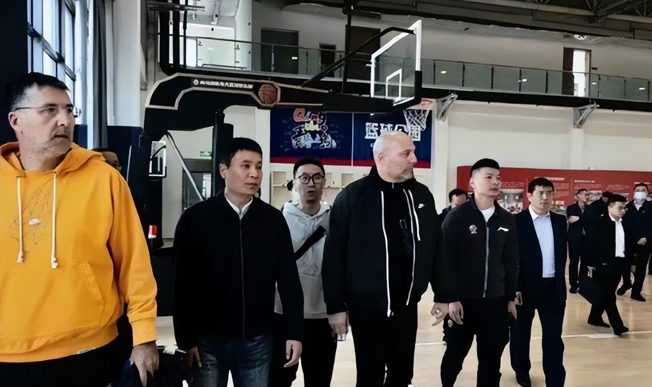 中国男篮广东有多少人,中国男篮广东球员名单