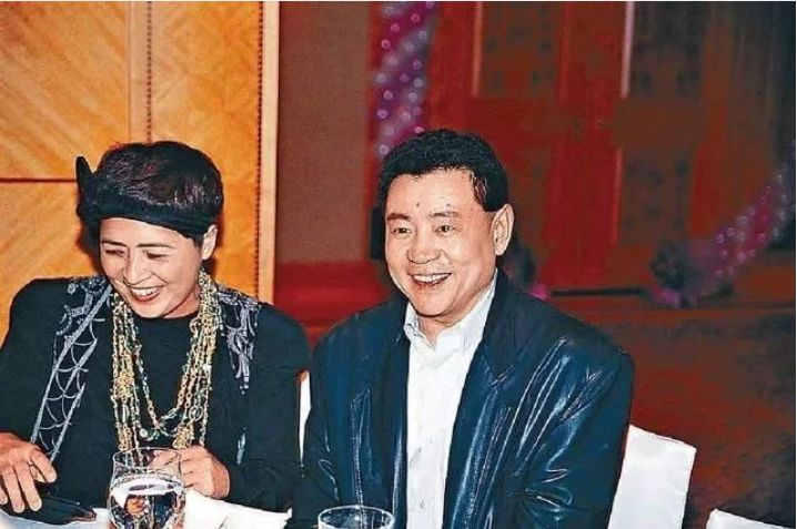 豪门家族的丑闻完整视频,豪门丑闻新闻