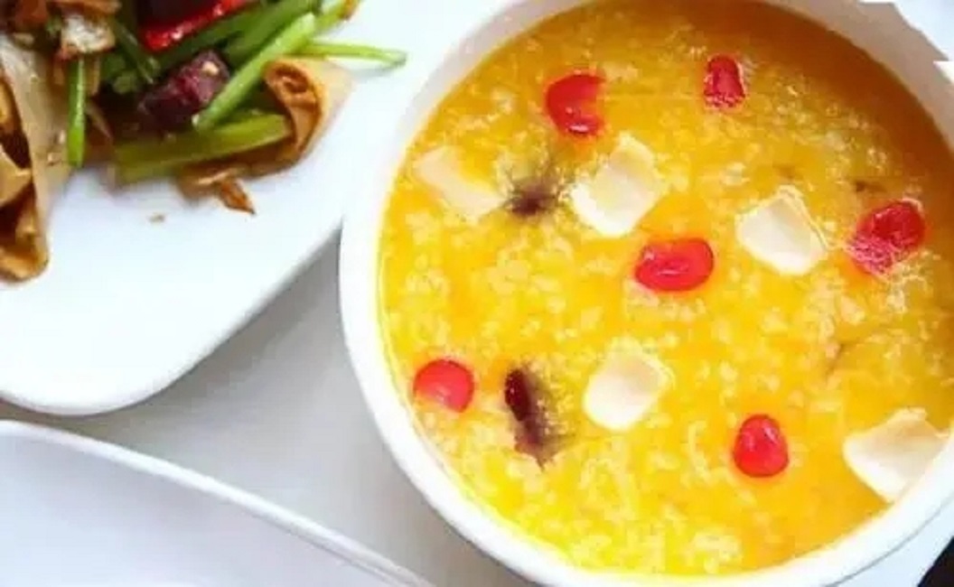 什么粥煮出来是蓝色的,粥怎么就能变成蓝色