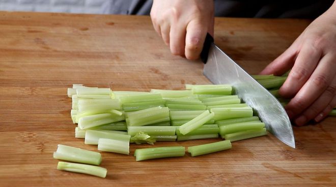 营养专家推荐十种营养丰富的蔬菜,六种被称为营养全能王的蔬菜