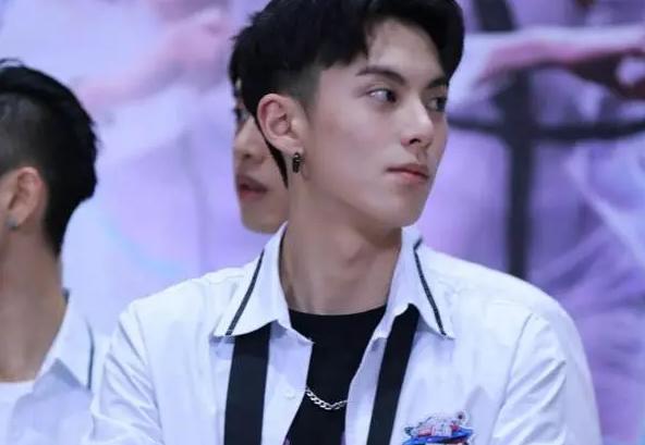 王鹤棣是不是成熟了,王鹤棣内娱的颜值天花板