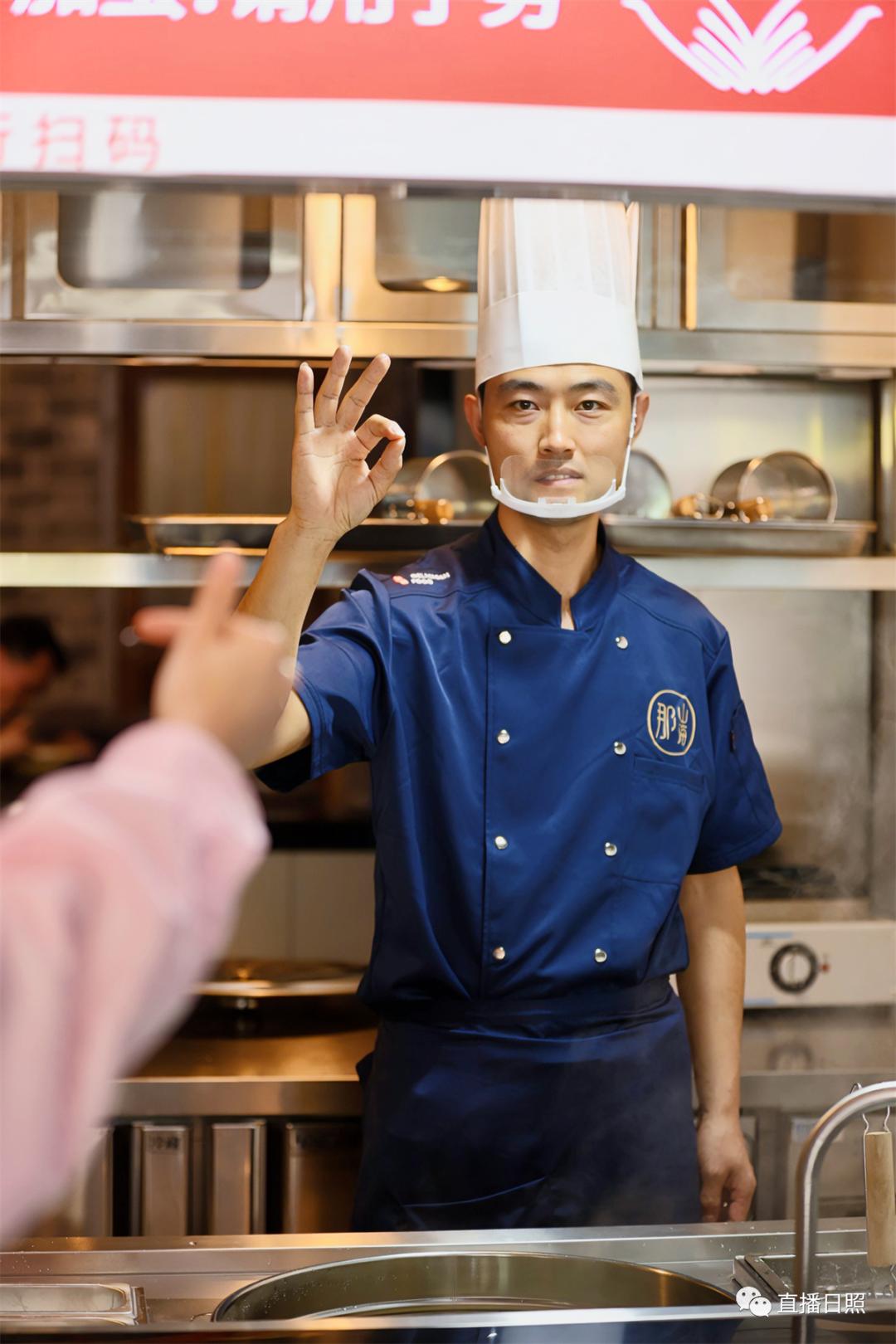 无声面馆清汤面,日照温情面馆