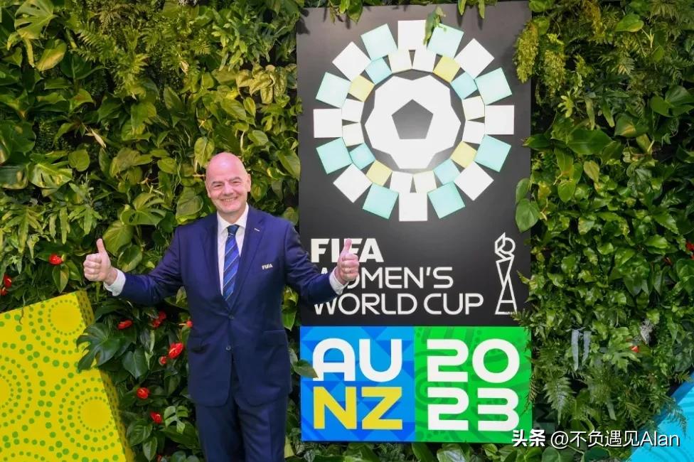 因凡蒂诺在足球界的地位,因凡蒂诺中国国家队