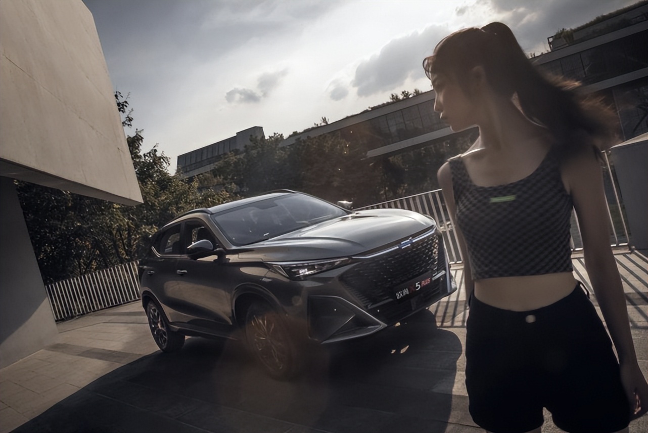 耐用性可靠性稳定性不输crv的suv,国产suv比crv还帅