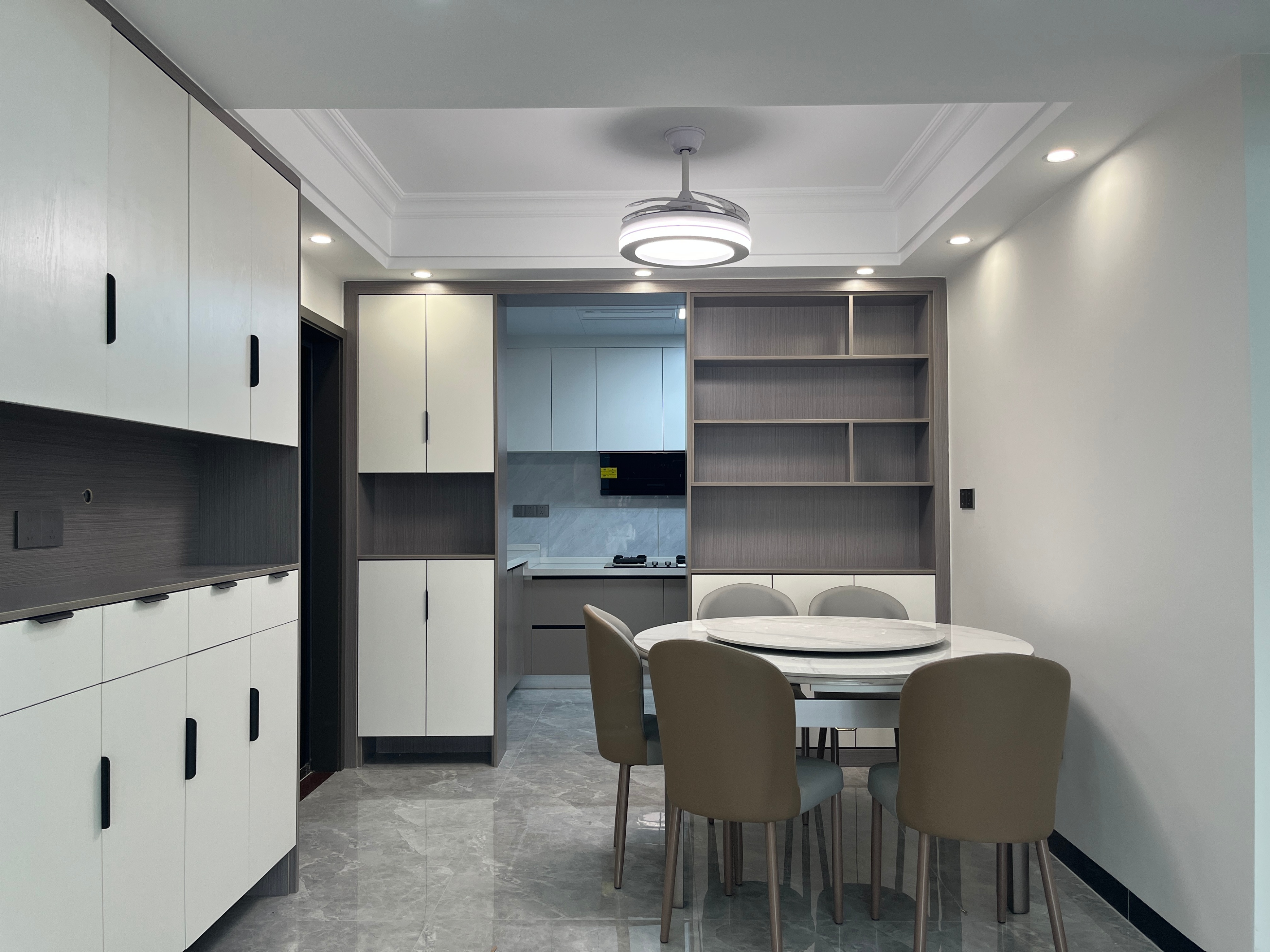 柳州深度空间装饰样板房,柳州钱隆御景装修案例效果图