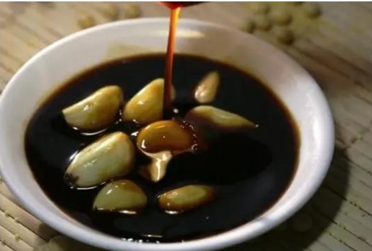 卫生间很臭放醋有用吗,卫生间太臭拿什么可以盖一下