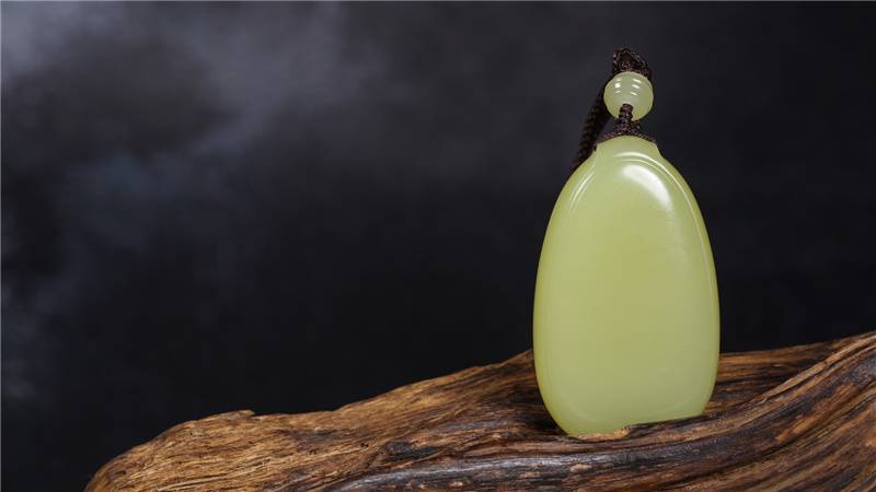 白玉值钱还是黑玉值钱,白玉黄玉价格是多少钱