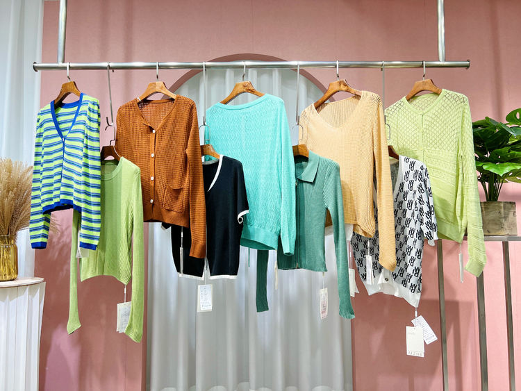 鑹惧摬澶х爜濂宠绌挎惌,鑹惧摬濂宠2017鏂版鍐