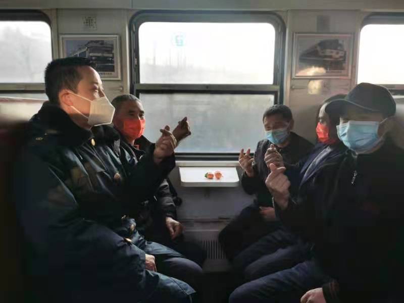 公益扶贫小慢车,公益小慢车