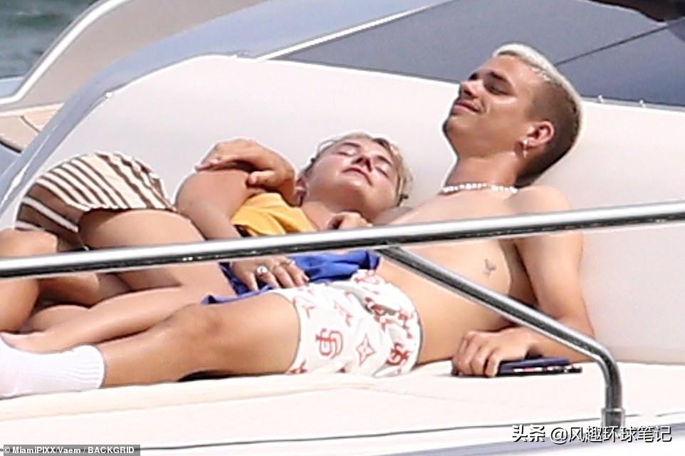 罗密欧与朱丽叶亲吻片段,罗密欧与朱丽叶浪漫接吻