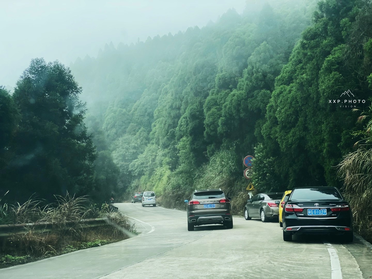 国庆出游带些什么东西,国庆出游必带什么东西