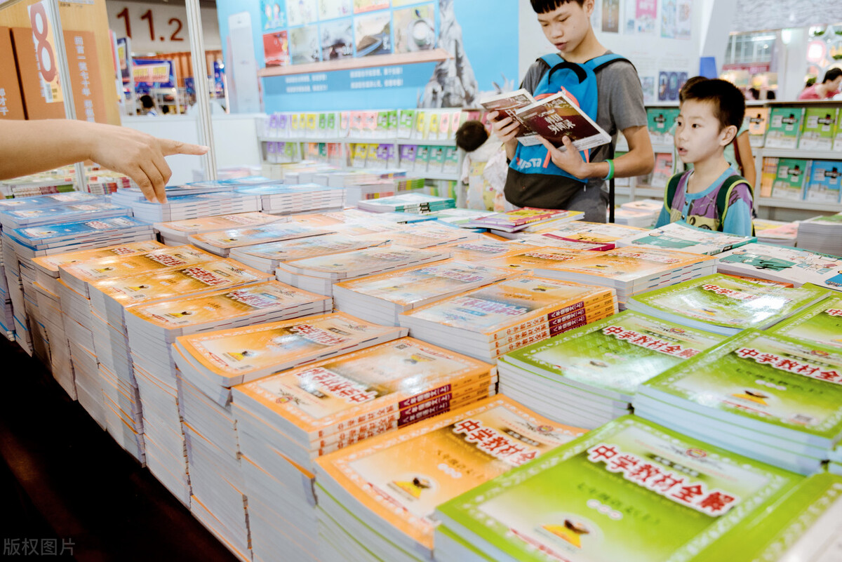 关于读书的名言名句经典摘抄短句,如何在读书中汲取成长养分