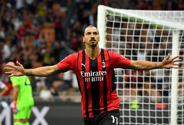 当今世界足坛十大球员,世界足坛历史十大中锋