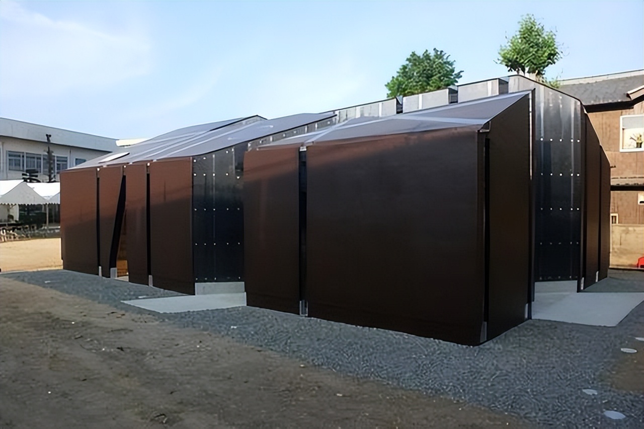 日本和服背后必须要有小枕头呢,日本女性穿和服背后为什么要枕头