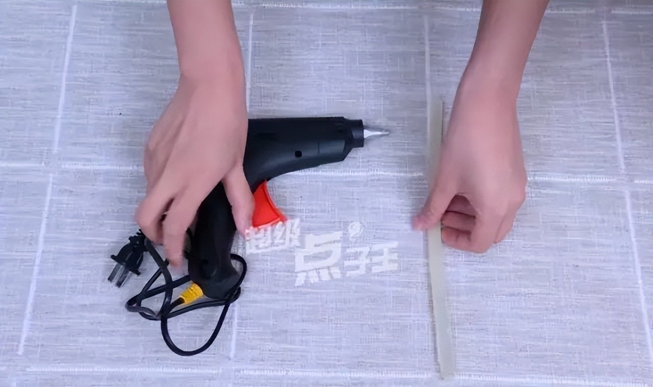 你的手机盒都扔了吗,手机盒隐藏功能盘点