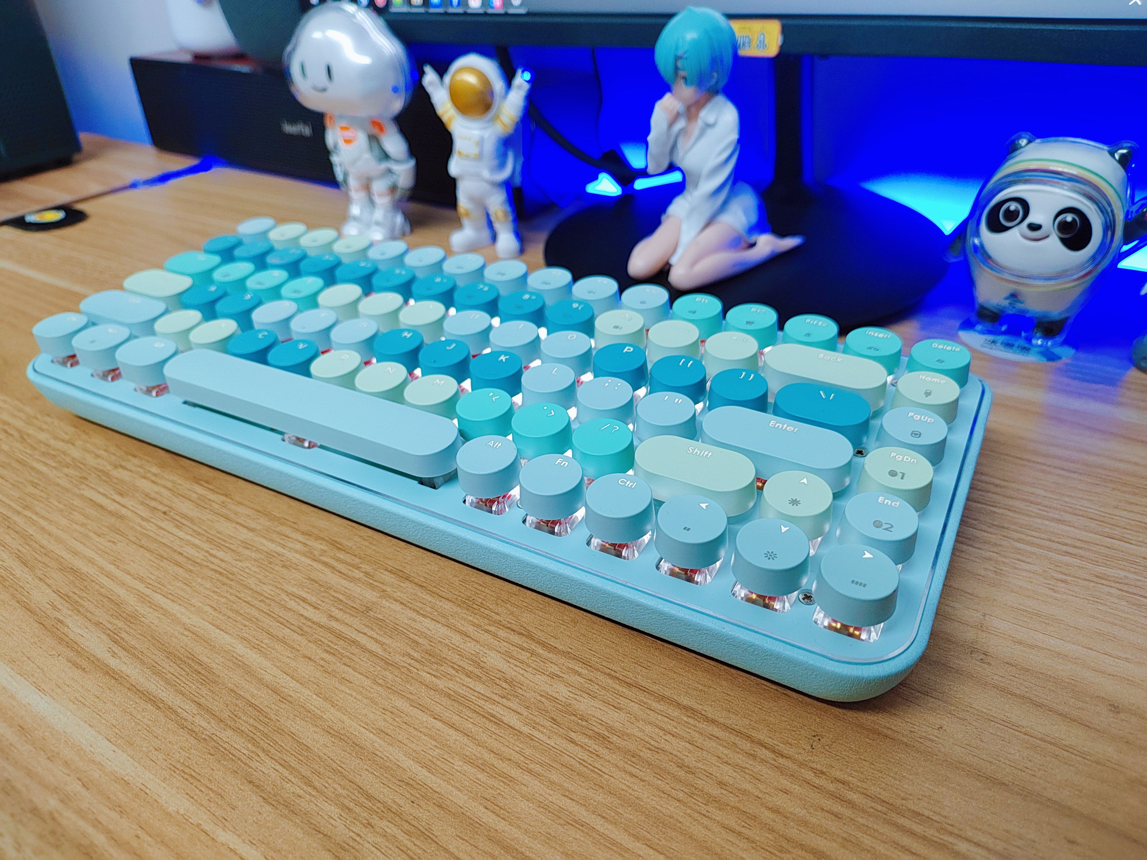 黑爵k680t键盘评测,黑爵ak992三模机械键盘上手简评