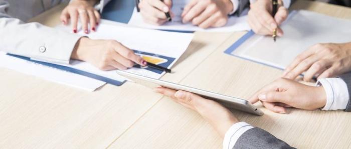 为什么去新西兰工作费用高,出国去新西兰怎么样