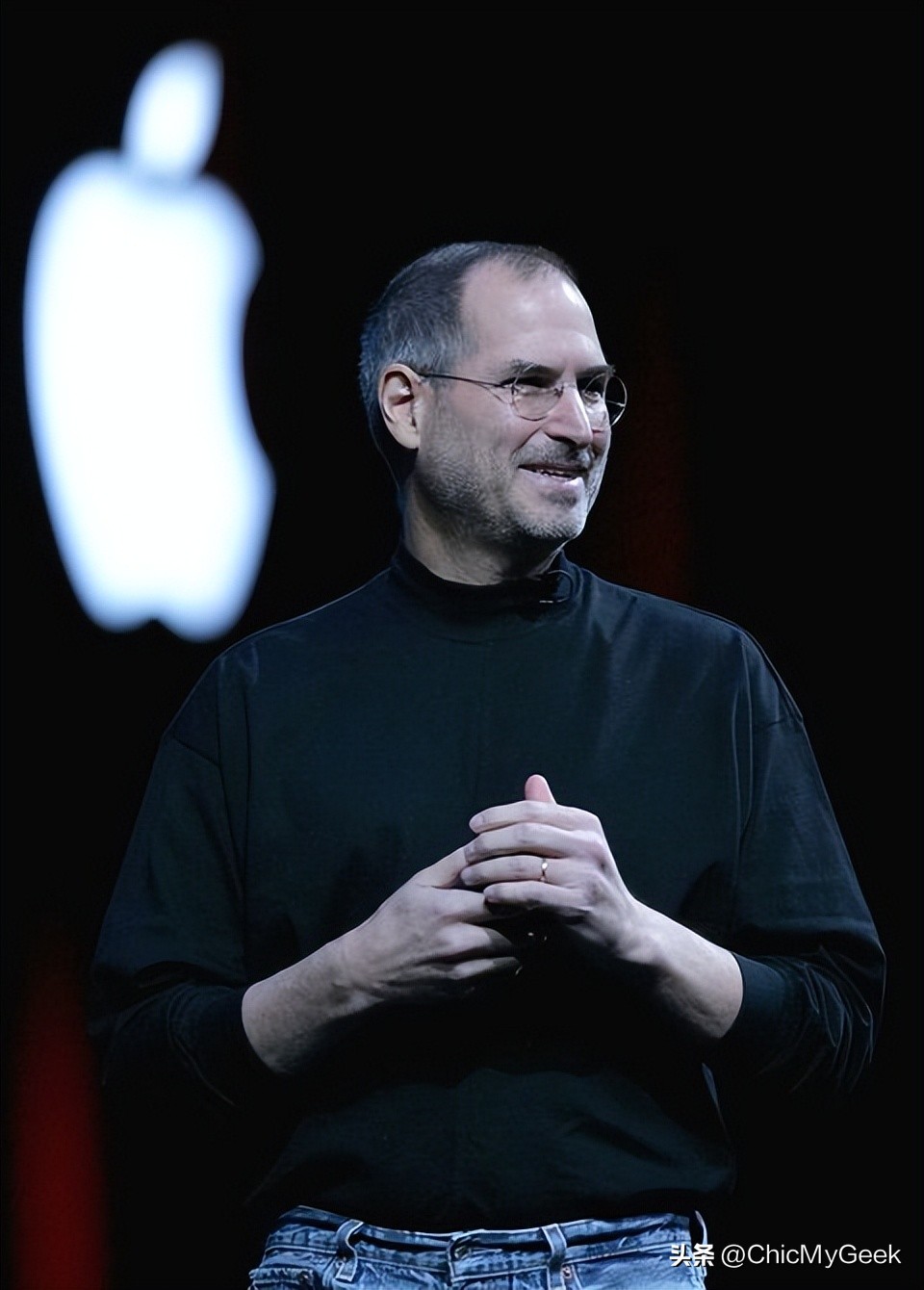 三宅一生是传奇,乔布斯三宅一生黑色上衣从哪买