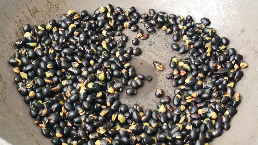 生蚝一天吃几个能补肾,生蚝一周吃几个合适补肾