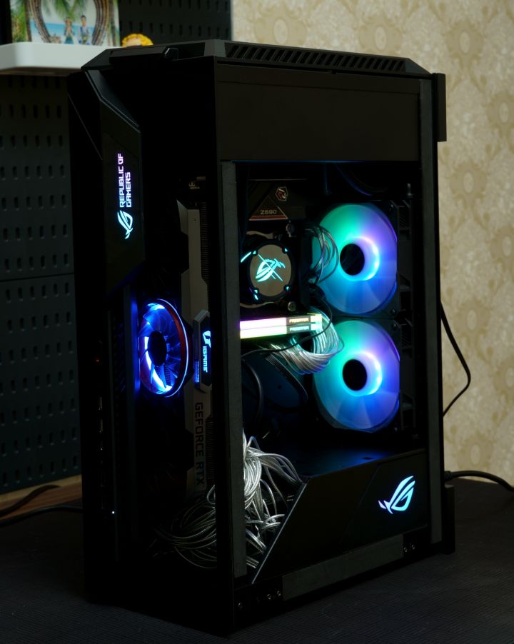 rogz11主机,rogz11可以配什么主板