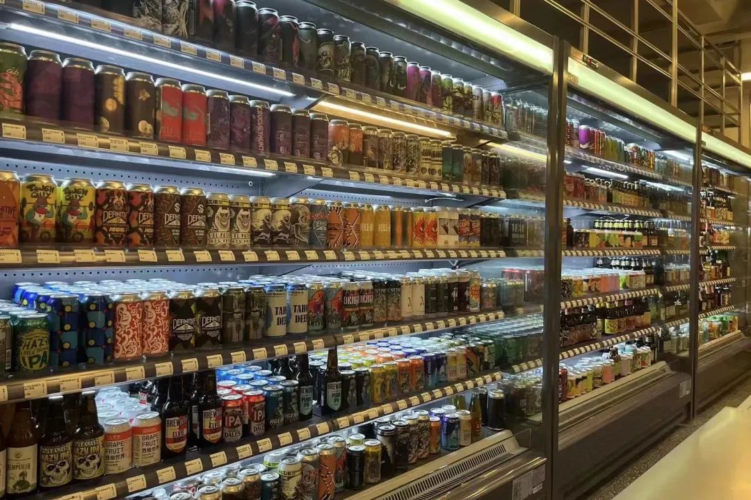 对话公路商店杨博渊:走出内卷,品牌如何与年轻人对话?