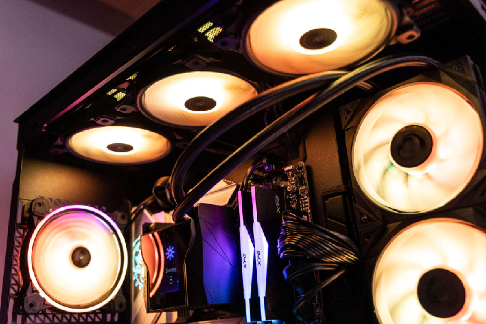 全塔海景房机箱,安钛克机箱c8海景房