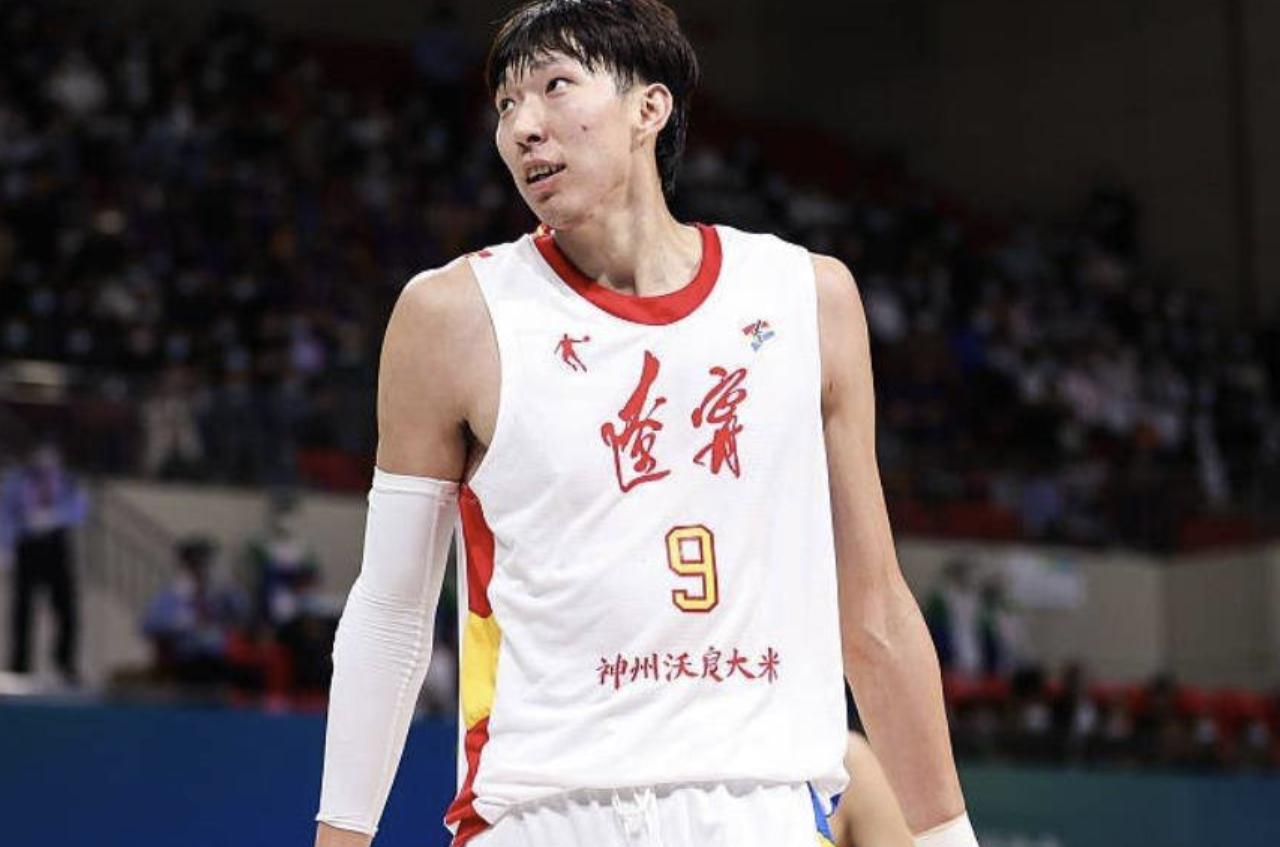 郭艾伦换周琦最新消息,郭艾伦和周琦谁能扛起大旗