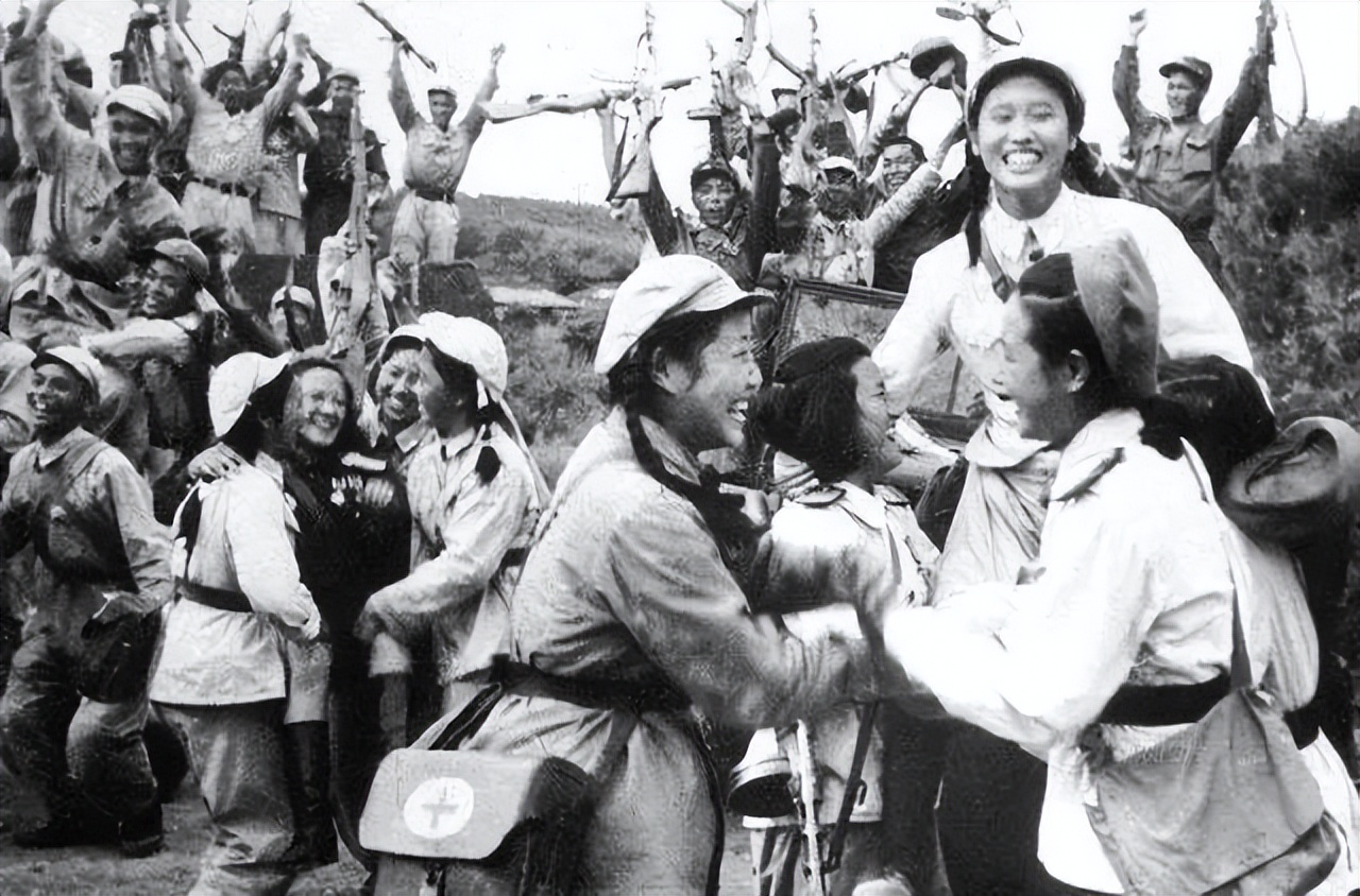 朝鲜惨败，后方只剩女人苦苦支撑，志愿军高层：犯作风错误者枪毙