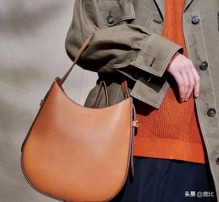 秋冬腋下包推荐,2022春夏经典腋下包