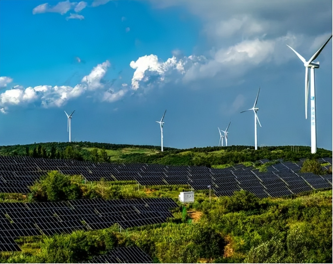 双循环视角下,为优化*疆新**外贸高质量发展,可从哪些方面入手?