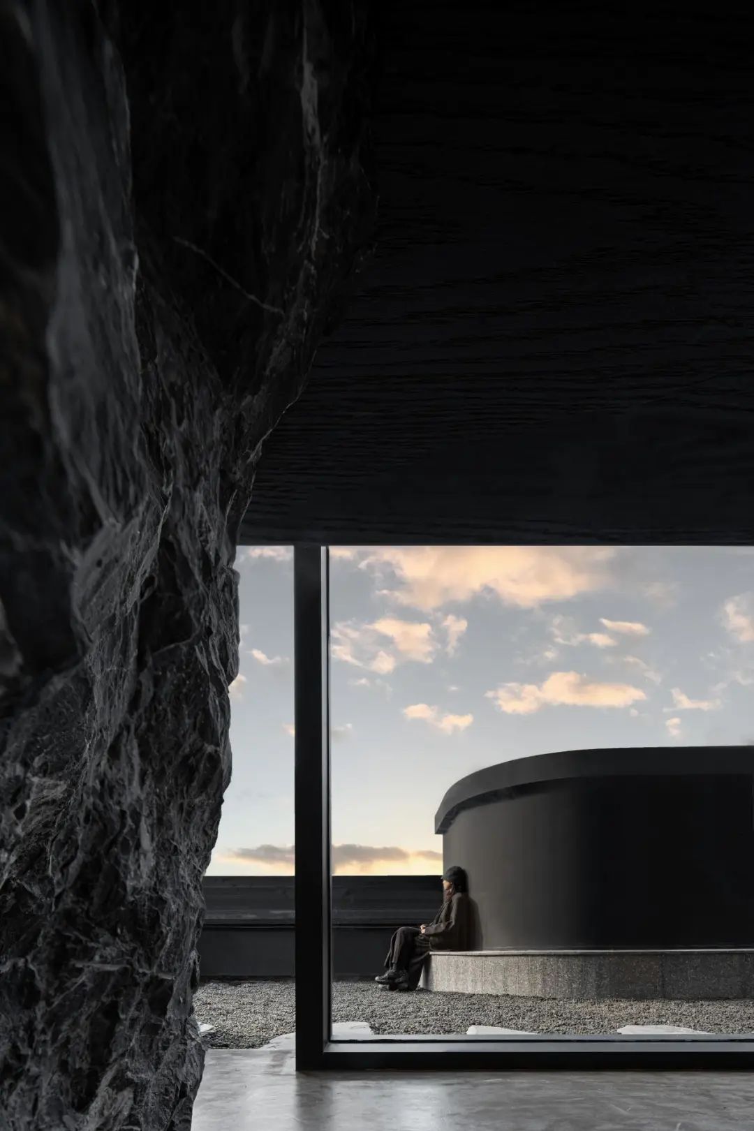 复核场域：INVOLUTIONARTNAIL|悟塬空间设计