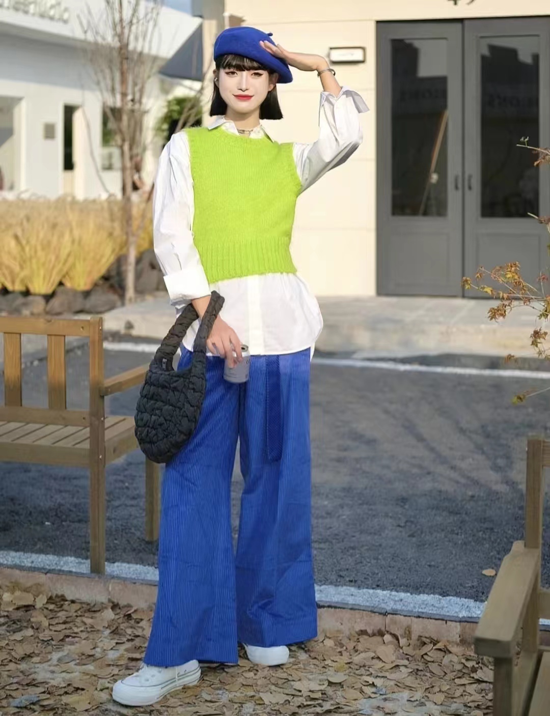 绿色衣服搭配什么颜色好看效果图,绿色最经典的三种颜色搭配