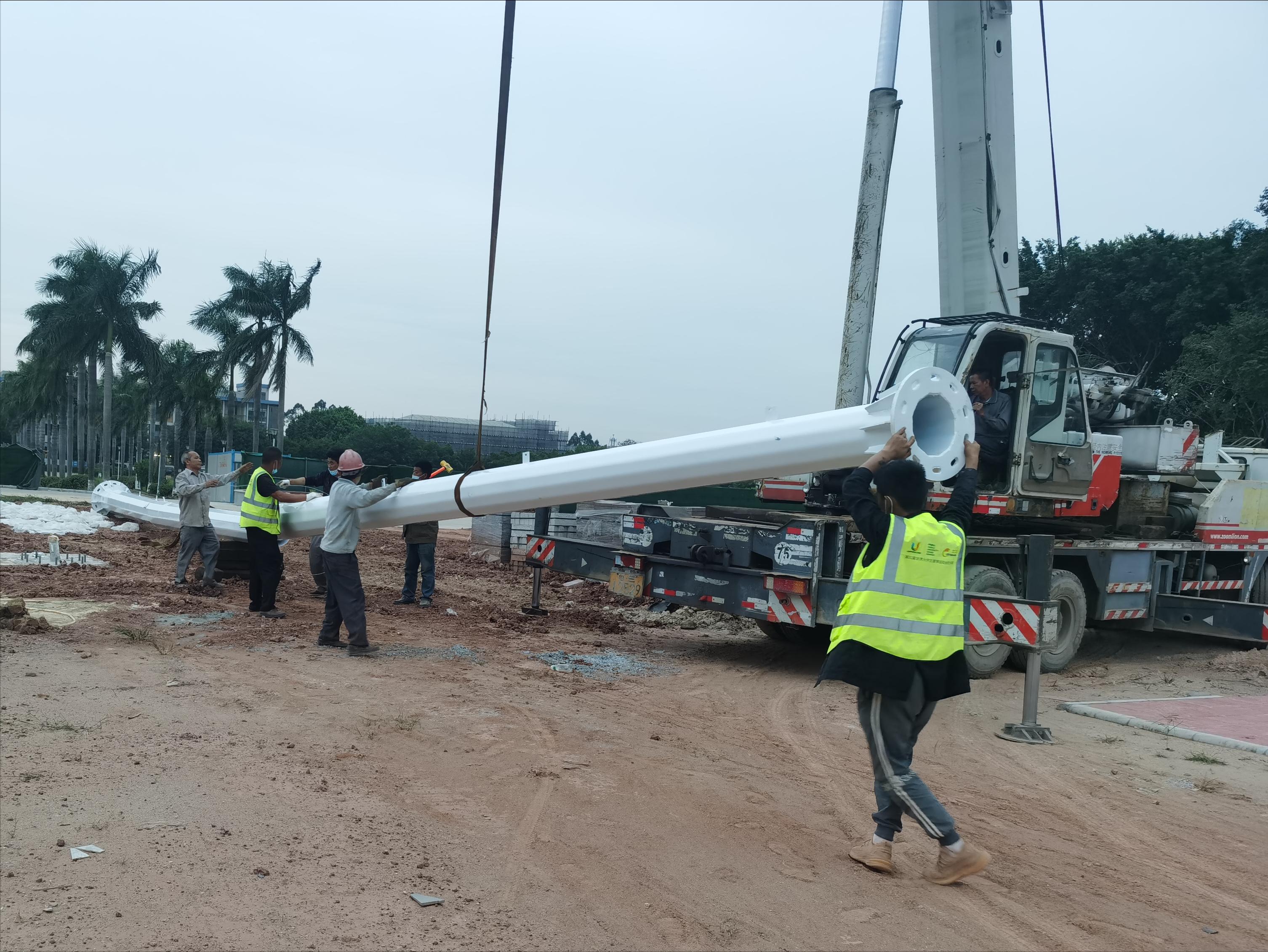 七大洲足球场案例│汗洒绿茵球场，点亮战士风采