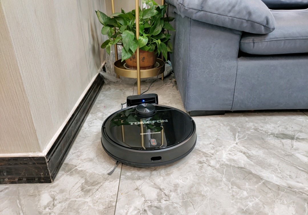 目前哪个品牌扫地机器人最好,扫地机器人哪个品牌好用性价比高