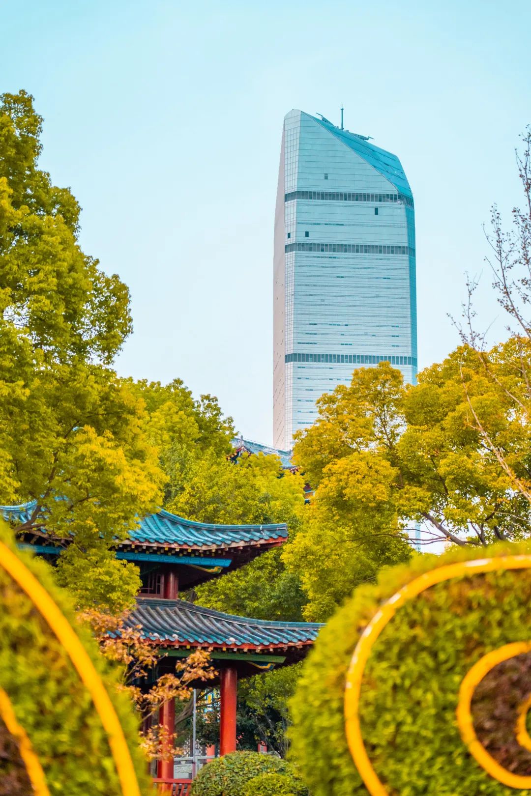 在尘世间的相遇,在城市的每一个角落不期而遇