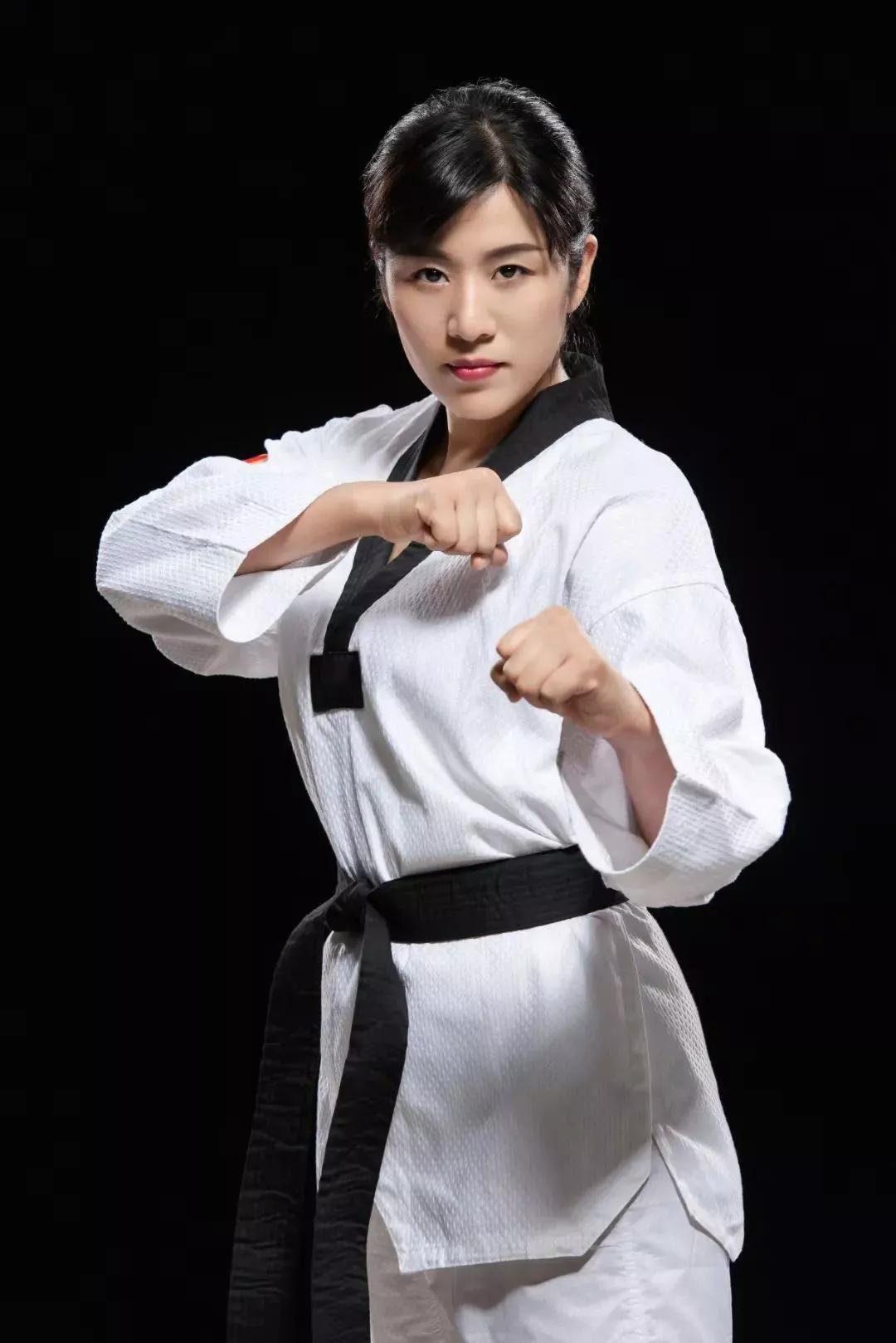 又美又飒又能打女杀手,又美又飒又能打