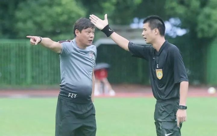 脱口秀男足范志毅,脱口秀体育范志毅