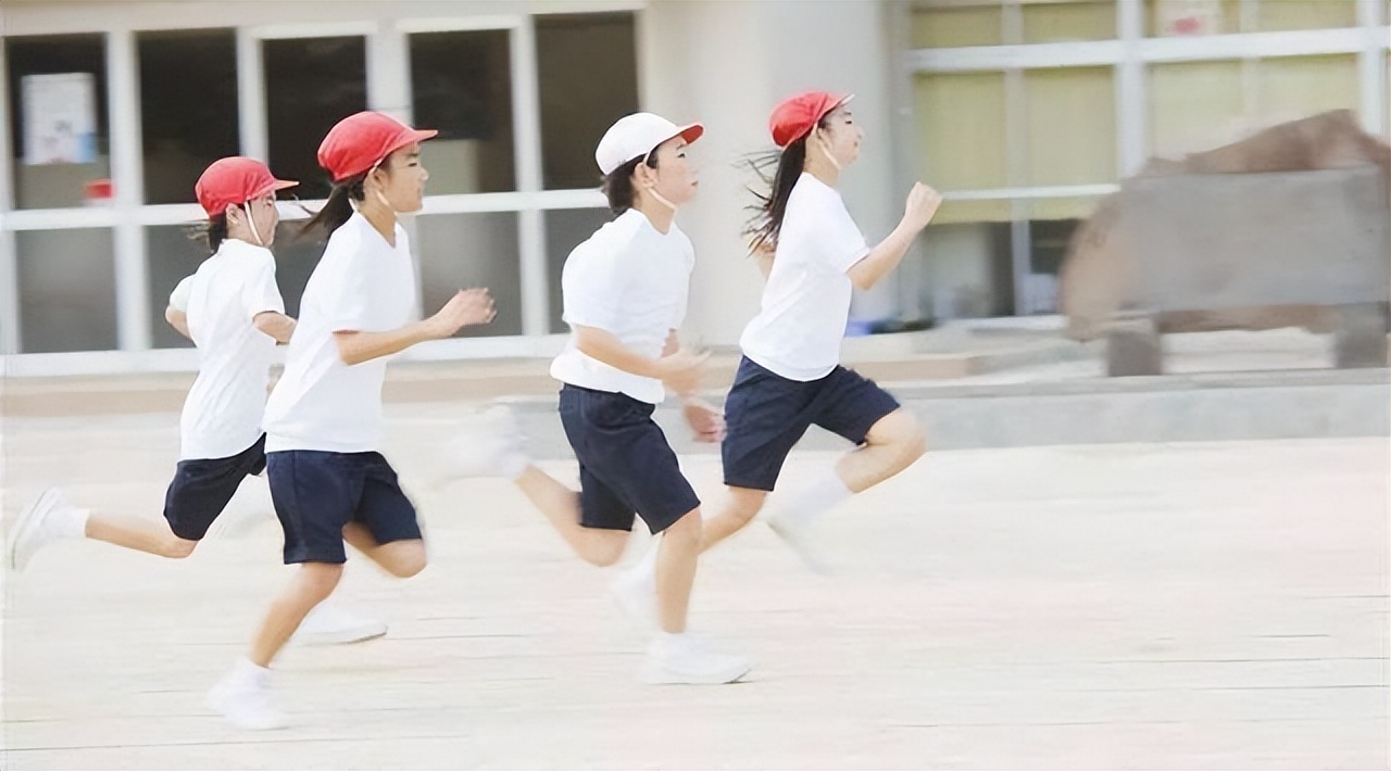 影响小孩身高的5种运动,毁孩子的五种行为