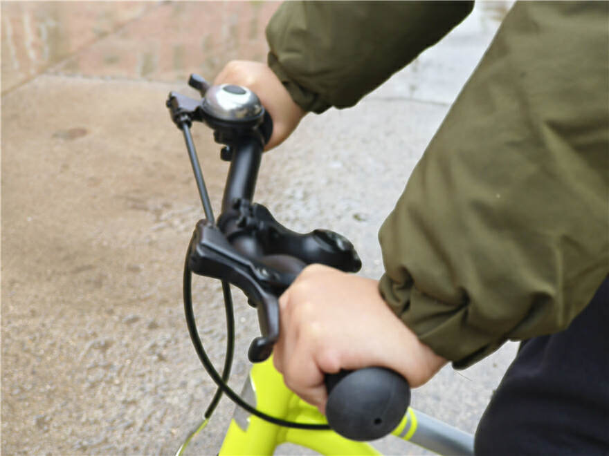 酷骑城市款儿童自行车f3,酷骑f3和迪卡侬儿童自行车哪款好