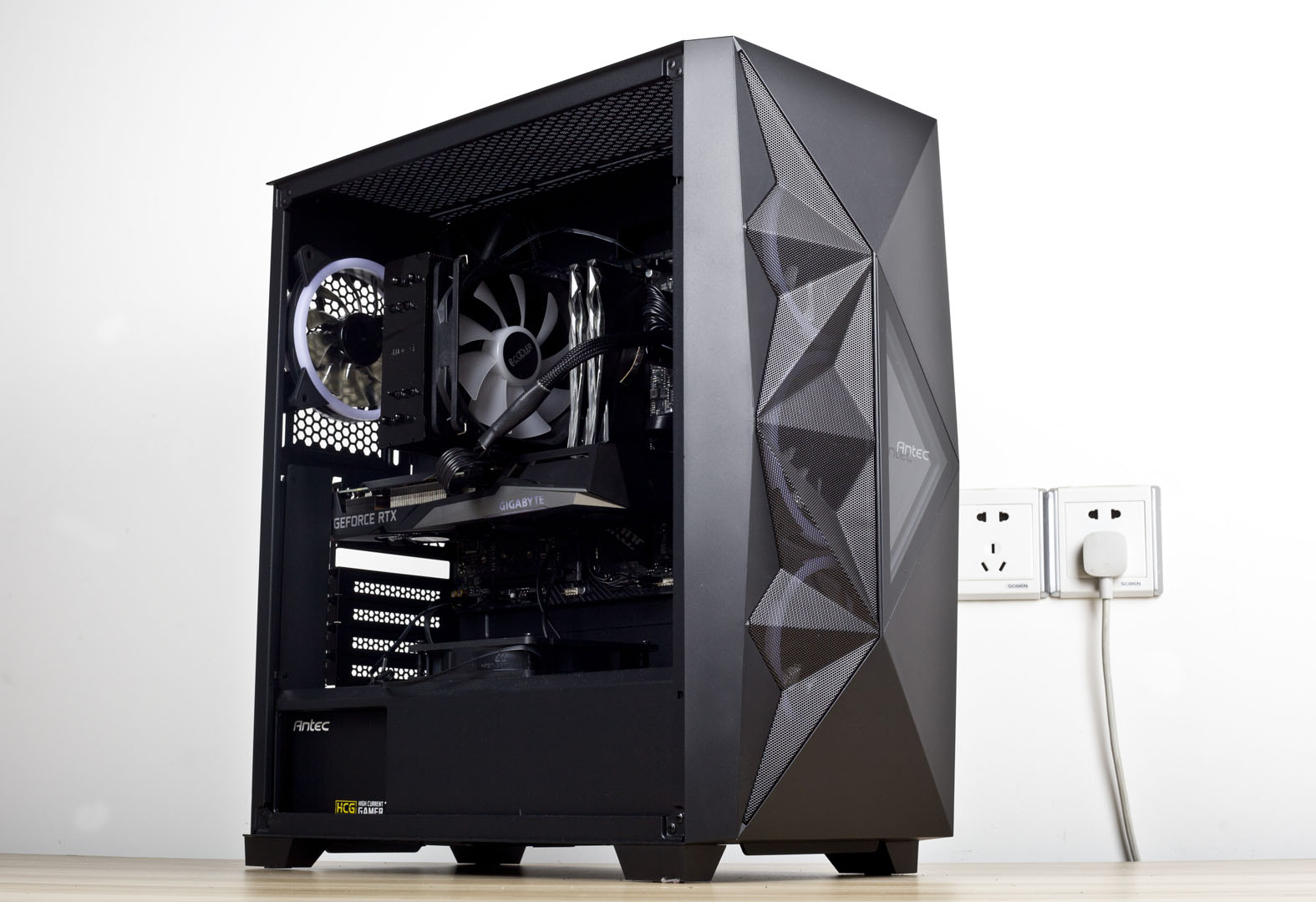 抄底进行时,甜点级技嘉RTX3060魔鹰体验