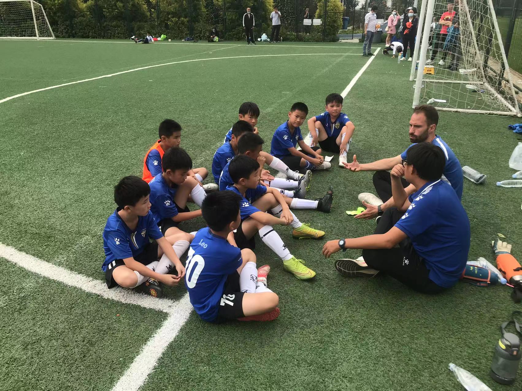 新兴小学校长杯足球赛,小学校长杯足球活动报道