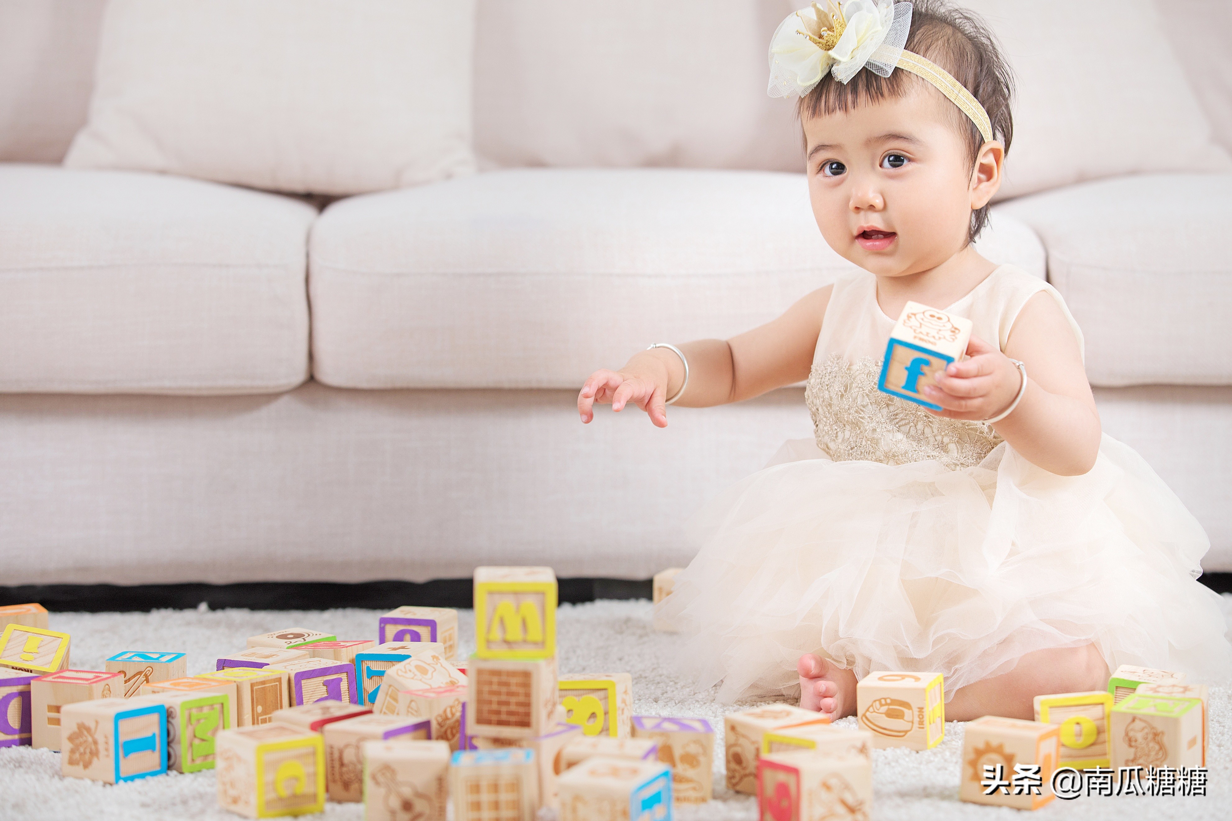 孩子偷拿别人的东西怎么引导,小孩偷拿别人的东西应该怎么教育