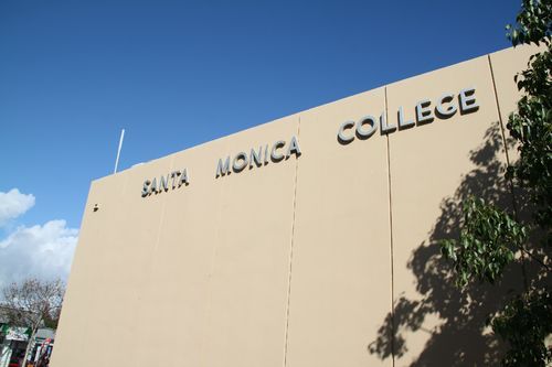 美国大学考试评分标准,美国大学入学考试总分多少